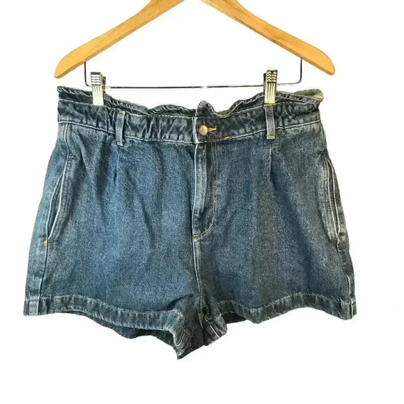 Zara Pants - Zara Women’s Blue Denim High Waisted Shorts Size 12‎